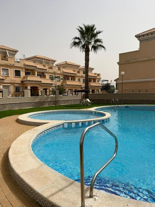 3 Bedroom Townhouse In Alicante, Orihuela Dış mekan fotoğraf