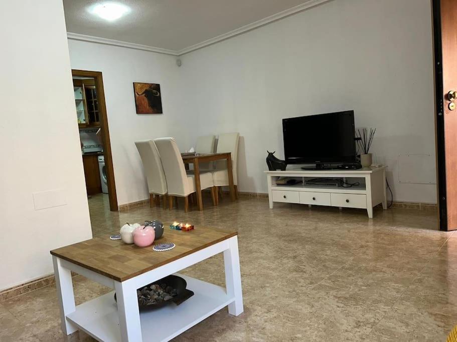 3 Bedroom Townhouse In Alicante, Orihuela Dış mekan fotoğraf