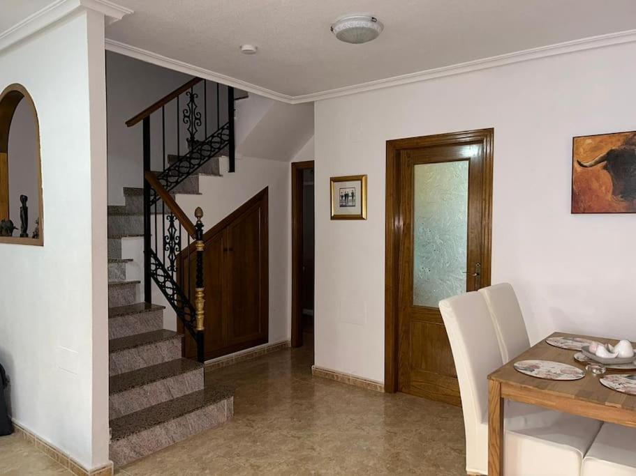 3 Bedroom Townhouse In Alicante, Orihuela Dış mekan fotoğraf