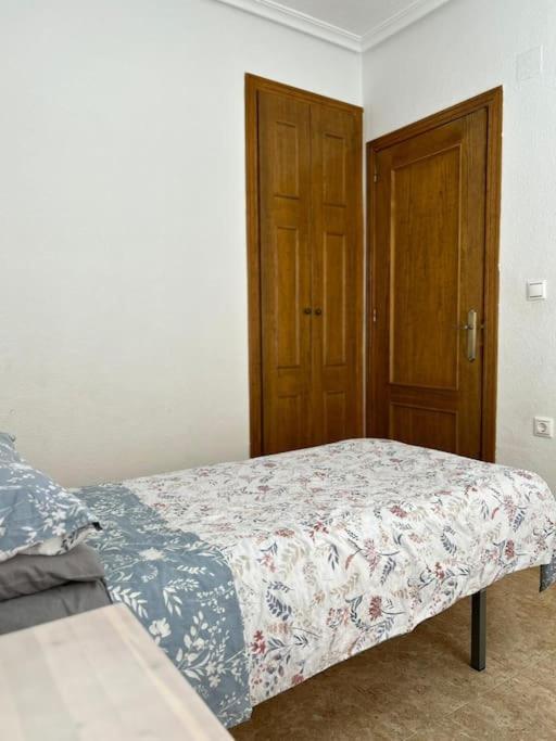 3 Bedroom Townhouse In Alicante, Orihuela Dış mekan fotoğraf